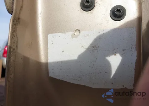 2004 Chevrolet Classic from USA, damaged, VIN 1G1ND52F44M520332